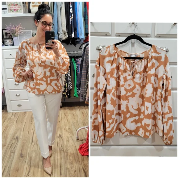 NWT Elizabeth and James Blouse - Picture 2 of 6